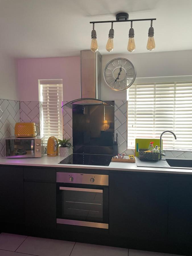 Vibrant & Modern Studio Apartment In Birmingham Kültér fotó